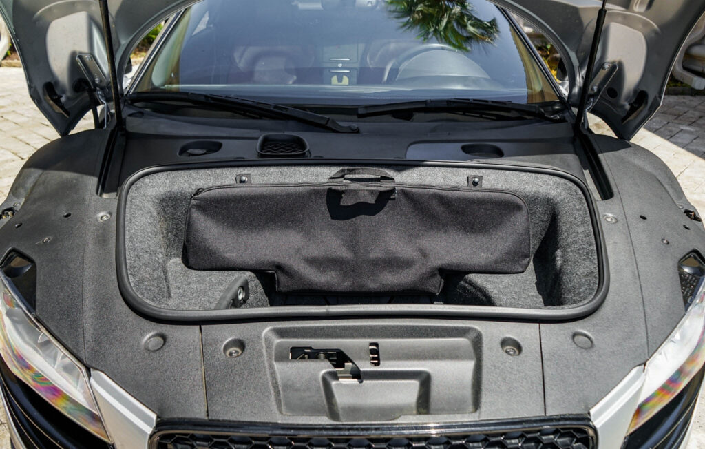 2011 Audi R8 5.2 Quattro Spyder