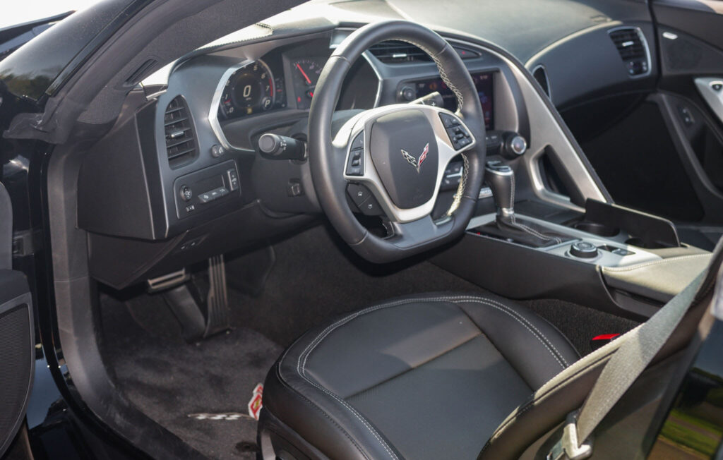 2016 Chevrolet Corvette Stingray 2LT