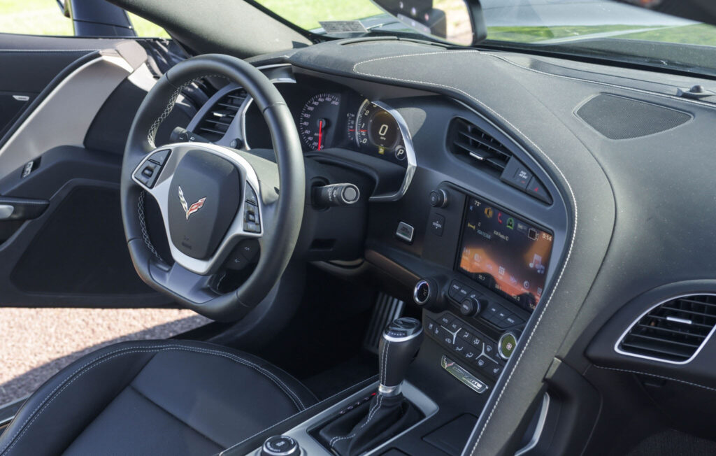 2016 Chevrolet Corvette Stingray 2LT