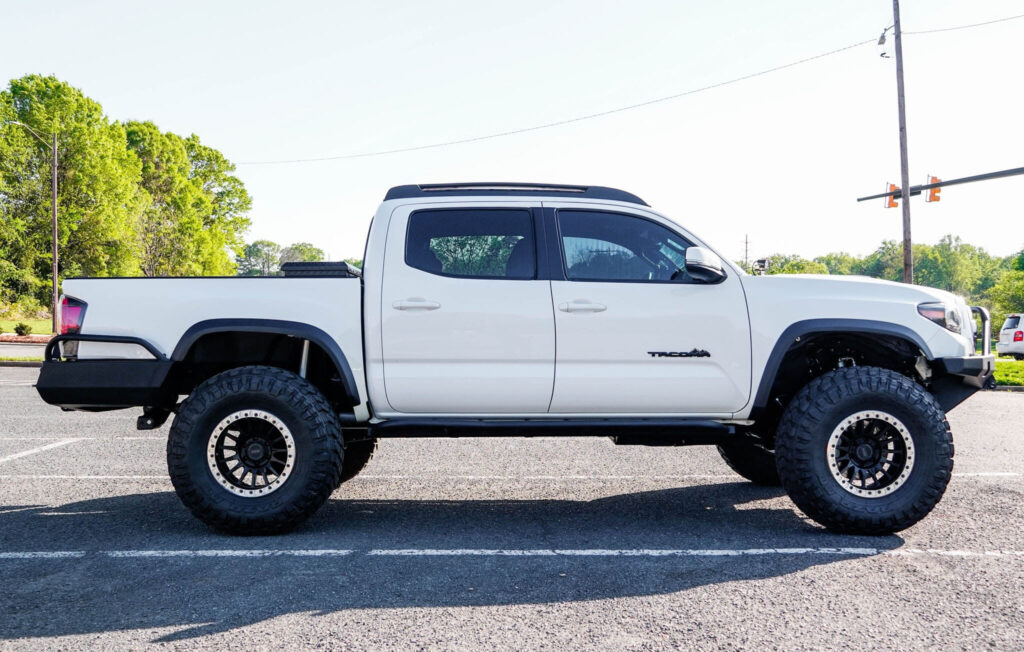 2017 Toyota Tacoma TRD Off-Road Supercharged