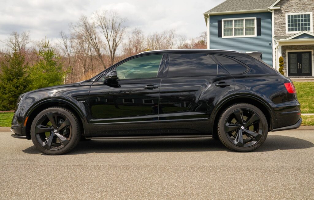 2018 Bentley Bentayga W12 Signature Edition