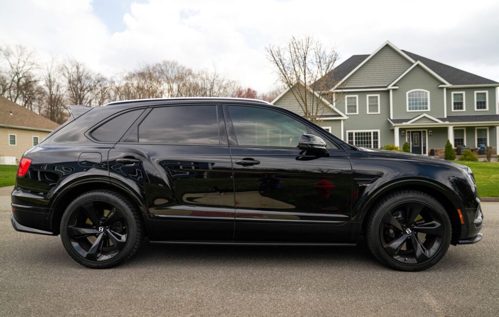 2018 Bentley Bentayga W12 Signature Edition