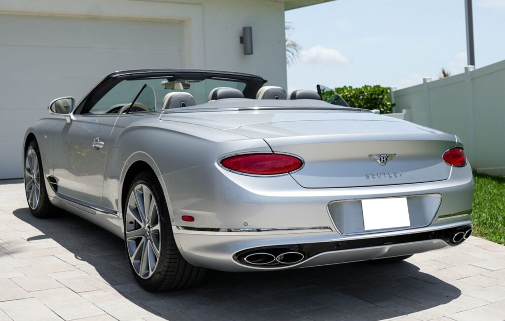 2022 Bentley Continental GTC V8