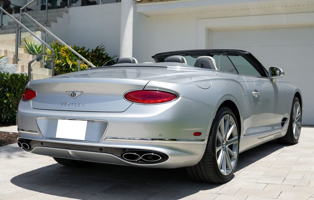 2022 Bentley Continental GTC V8