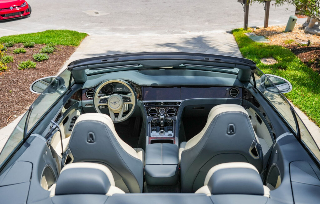 2022 Bentley Continental GTC V8